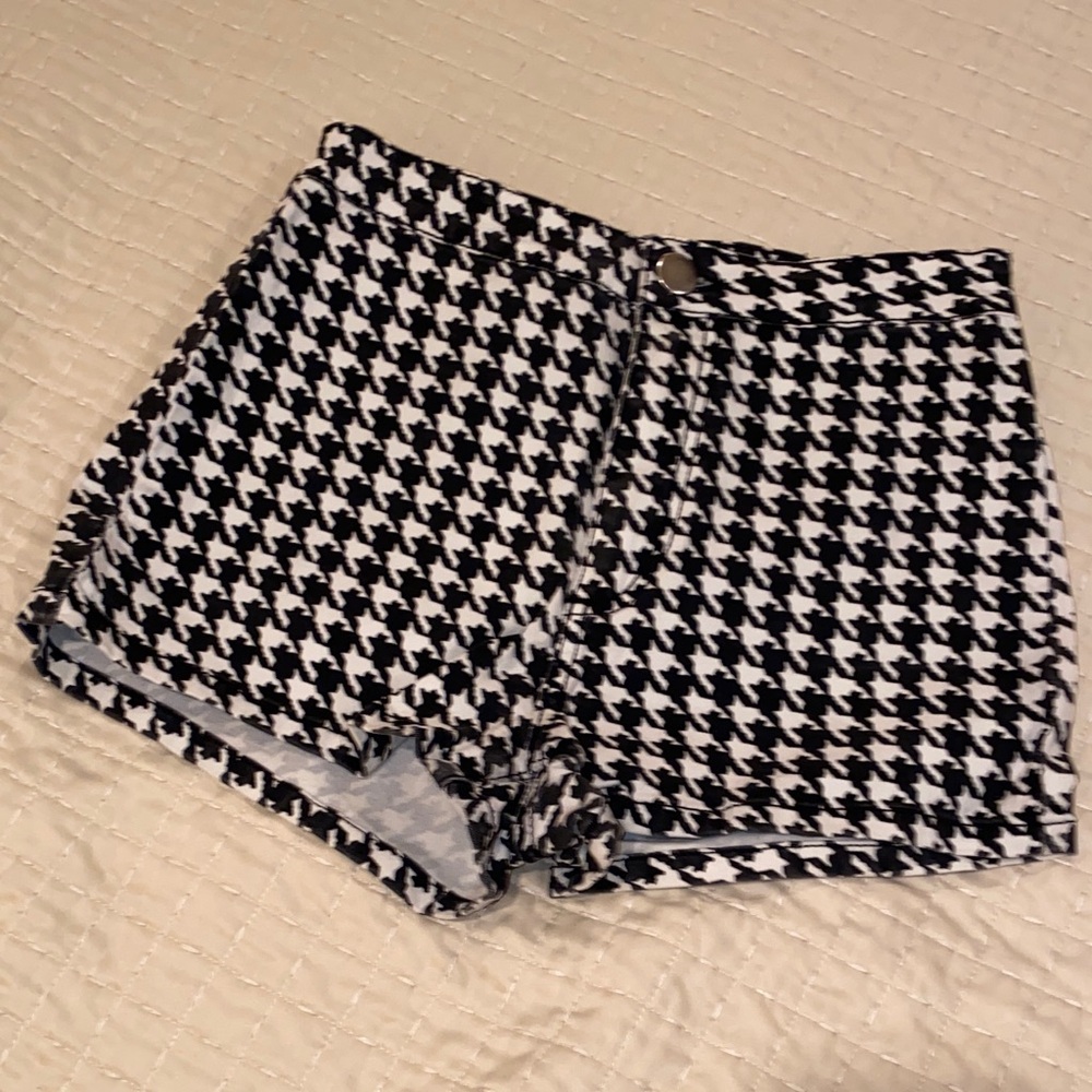 Elegant Houndstooth High Waist Women's Shorts